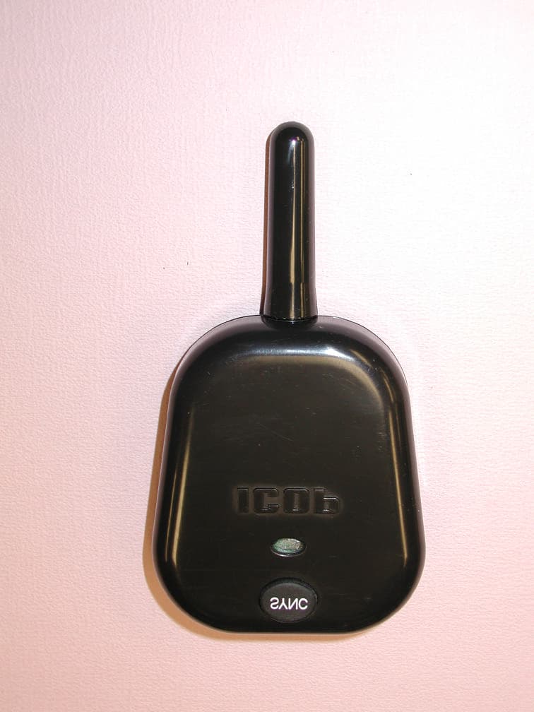 In Car Transceiver - FCC ID O9G2020ICT - Trisquare Communications Inc. (2)