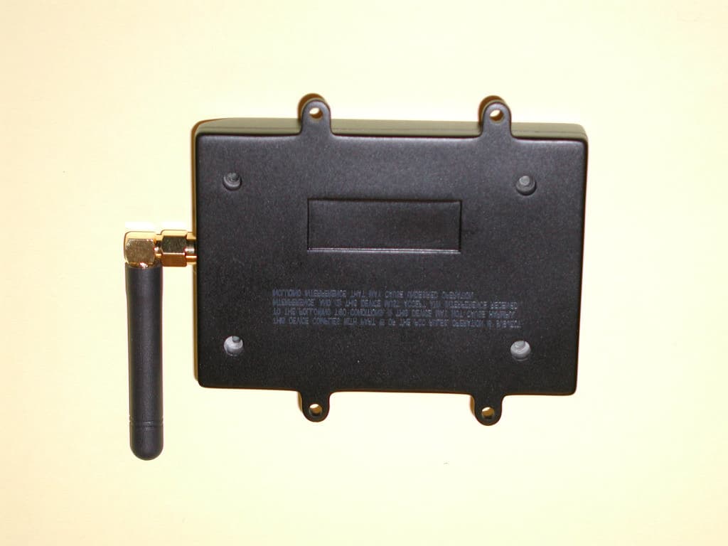 LOW POWER CAR TRANSCEIVER - FCC ID O9GDVMICT - Trisquare Communications Inc. (3)