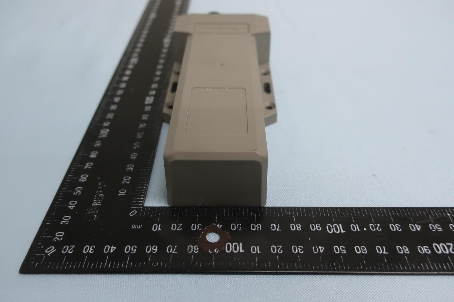 GPS tracker - FCC ID O9YFLF2M - Spireon Inc (5)