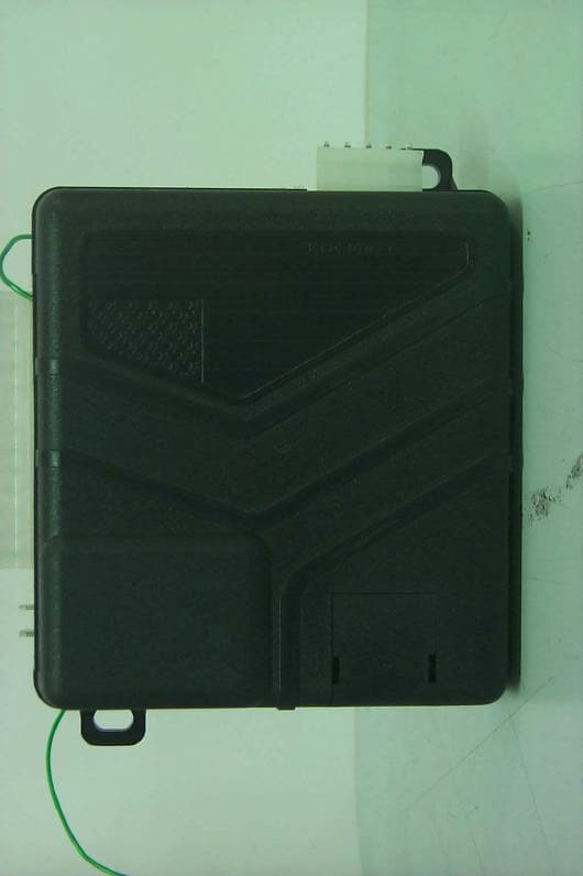 Vehicle Security System - FCC ID OARRXAM2000 - Precision Engineering Ind Inc (2)