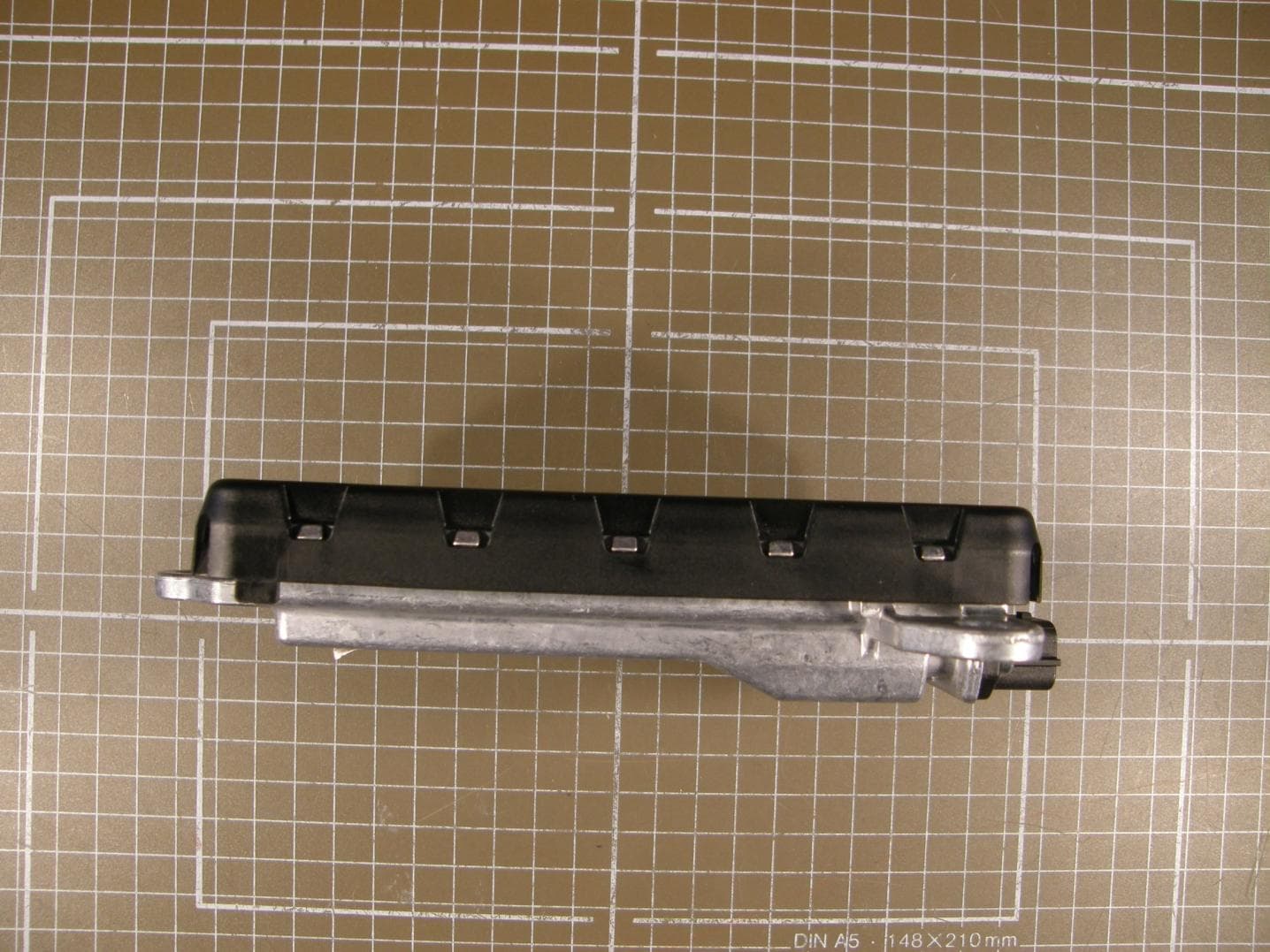 24 GHz Blind Spot Radar - FCC ID OAYBSDTX - Automotive Distance Control Systems GmbH (2)