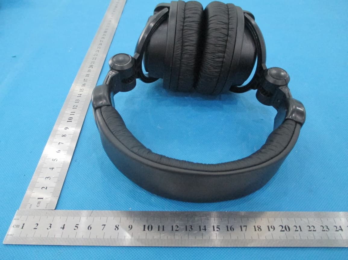 gaming headset - FCC ID ODCHW-933M - Shenzhen Badasheng Electronic Co., Ltd. (2)
