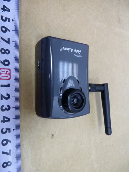 720P Wireless 150Mbps IPCAM - FCC ID ODMCW720 - OvisLink Corp. (4)