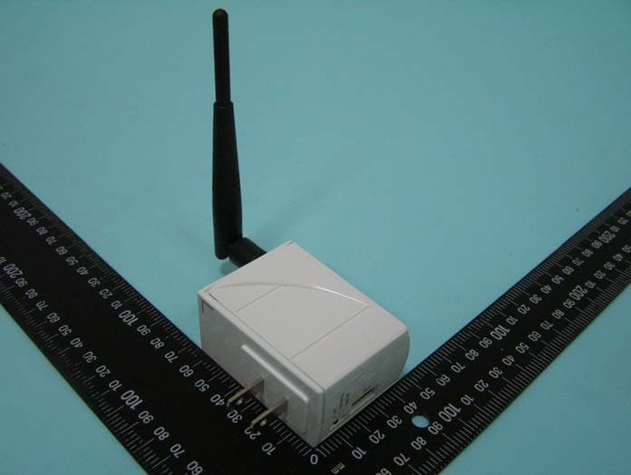 Wireless b/g/n Power Adapter Access Point - FCC ID ODMNPLUG - OvisLink Corp. (4)