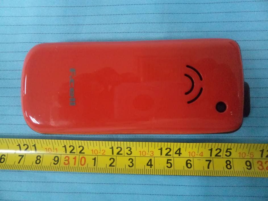 GSM Mobile Phone - FCC ID OE2CF20120519 - COMUNICACIONES FORTUCELL (2)