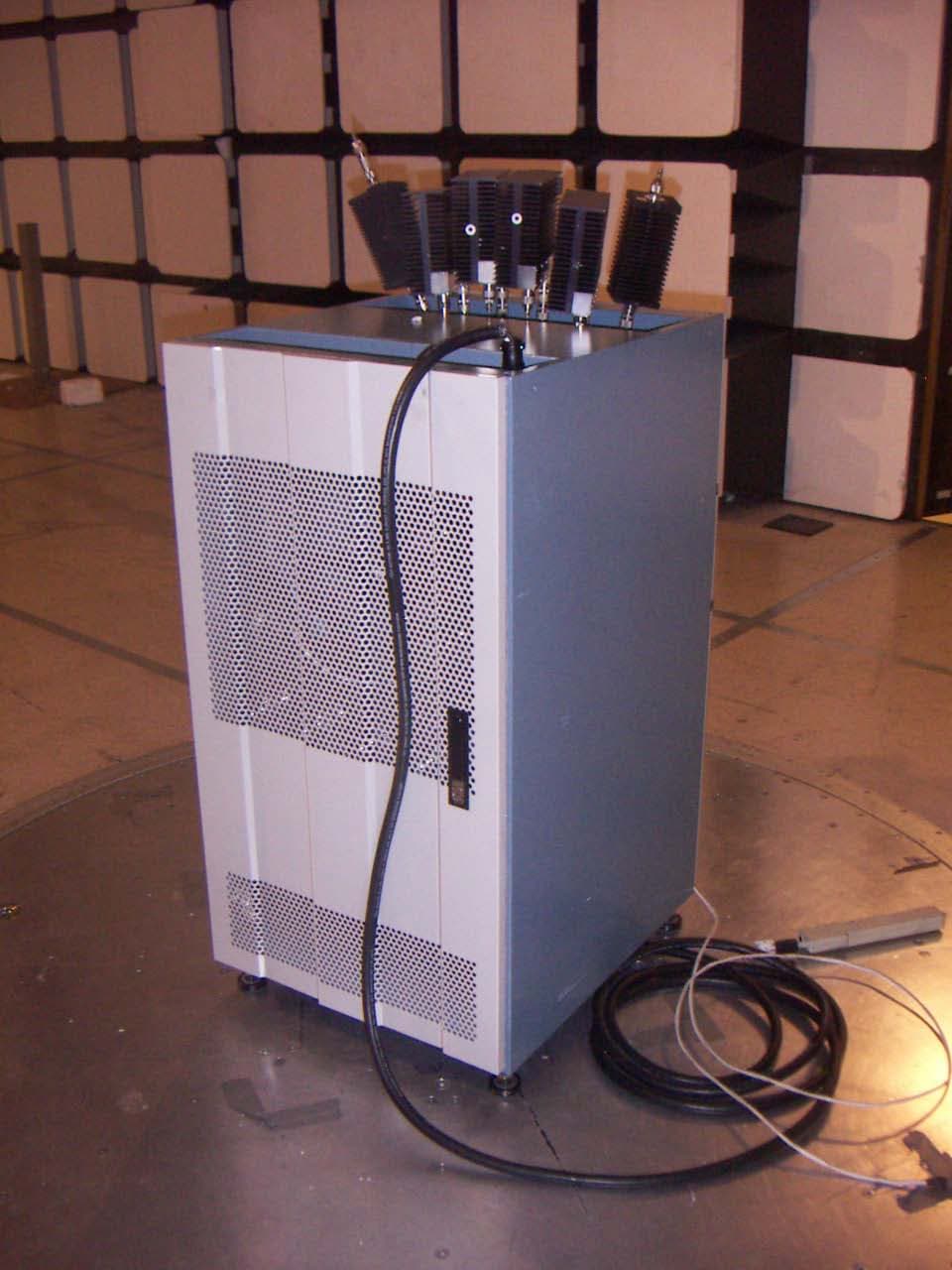GSM Base Station - FCC ID OEWAKAD19 - ADC Telecommunications Inc. (3)