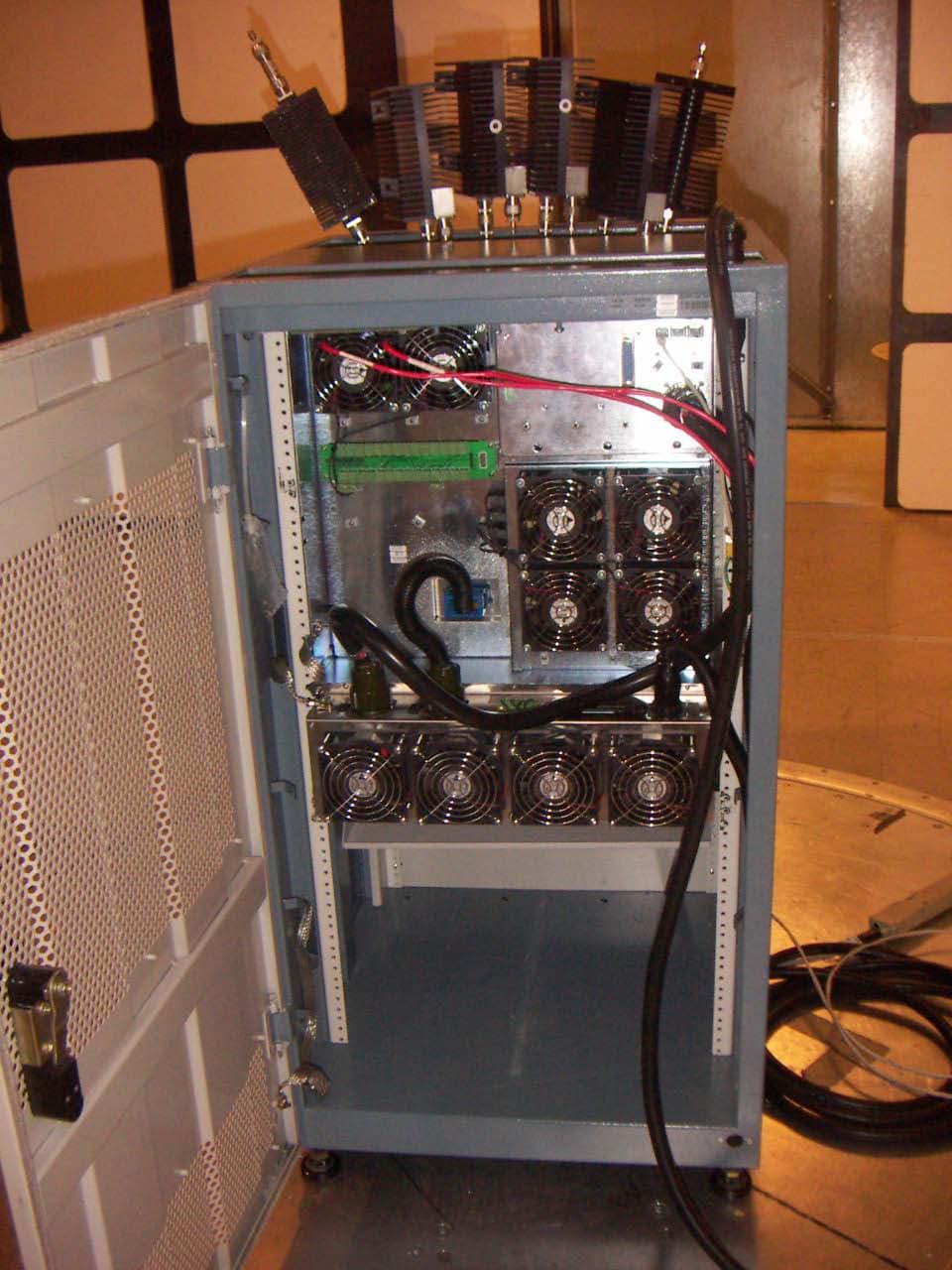 GSM Base Station - FCC ID OEWAKAD19 - ADC Telecommunications Inc.