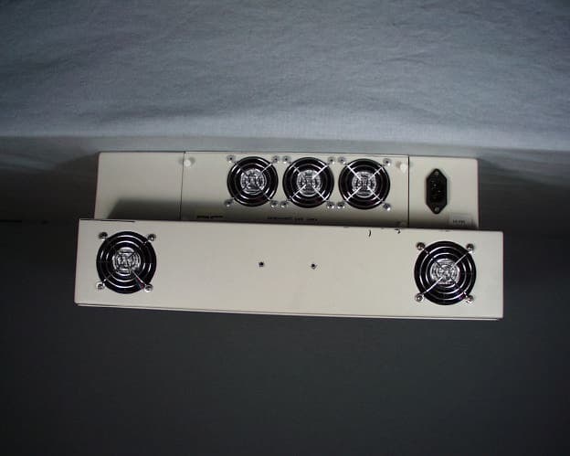 Cellular base station repeater - FCC ID OF3MPC30 - RF CELLutions, LLC (2)