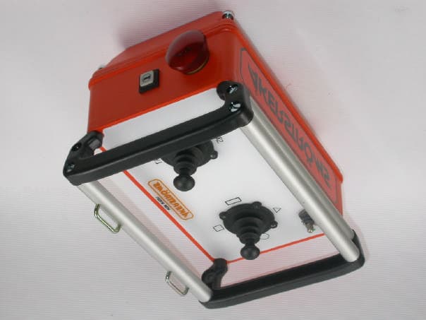 Remote Control Transmitter - FCC ID OG4MC96 - Akerstroms Bjorbo AB (2)