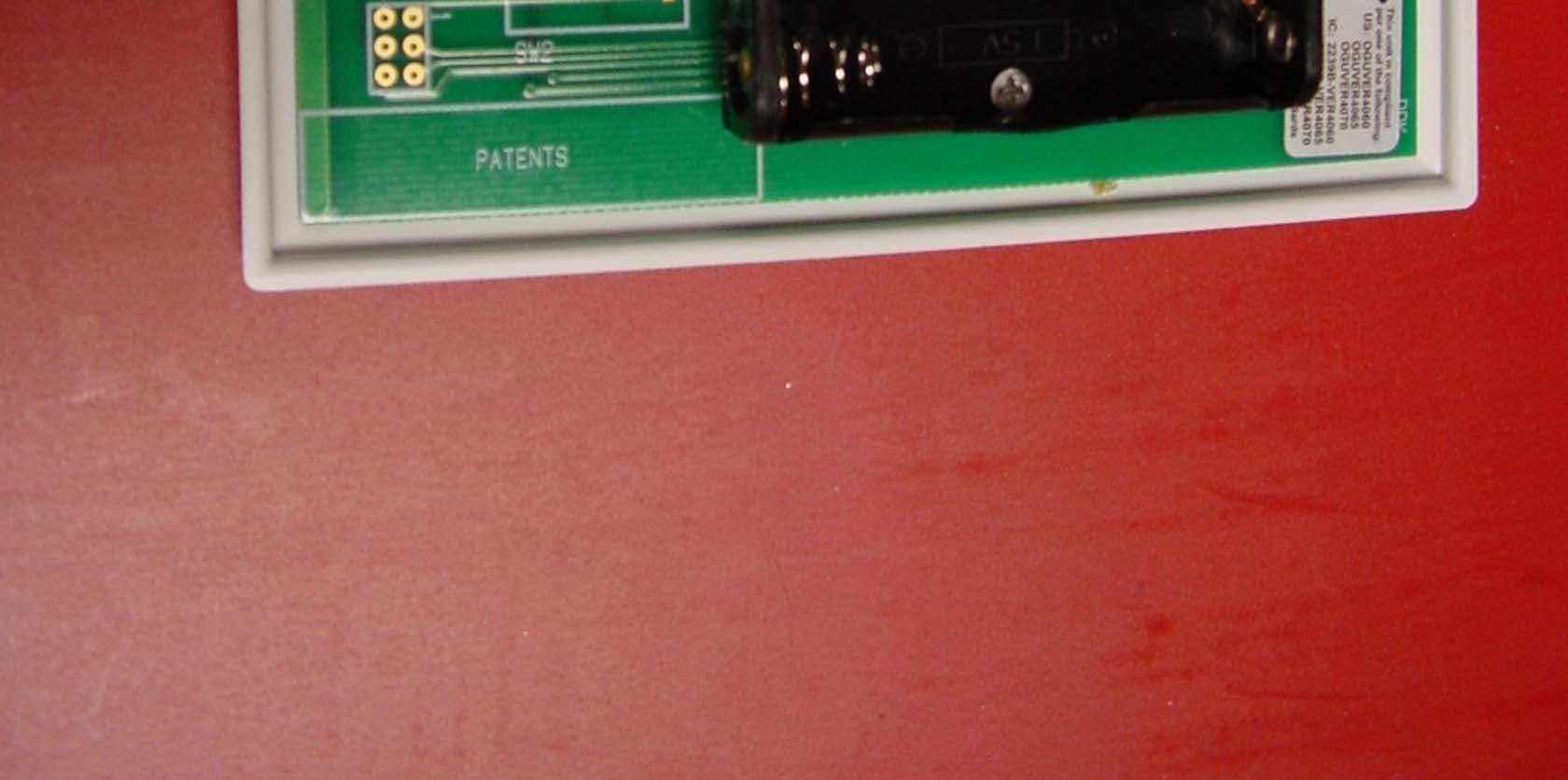 Push Button Remote Station - FCC ID OGUVER4060 - Midmark RTLS Solutions, Inc. (2)