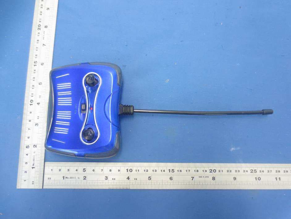 Toy RC ATV - FCC ID OGYFT2014E27 - Huilai Fengtai Plastics & Ironware Ltd. (2)