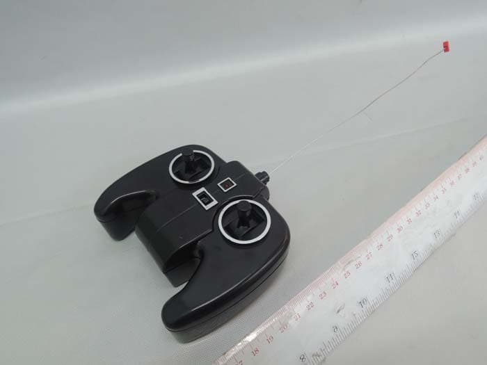 RC Savage Car - FCC ID OGYFT556649A - Huilai Fengtai Plastics & Ironware Ltd.