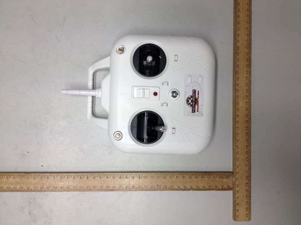 Radio Control Toy Transmitter (2.4GHz) - FCC ID OH360981000002 - GUANGDONG SHANTOU CHENGHAI HUAJUN AEROMODELLING PLASTIC TOYS FACTORY