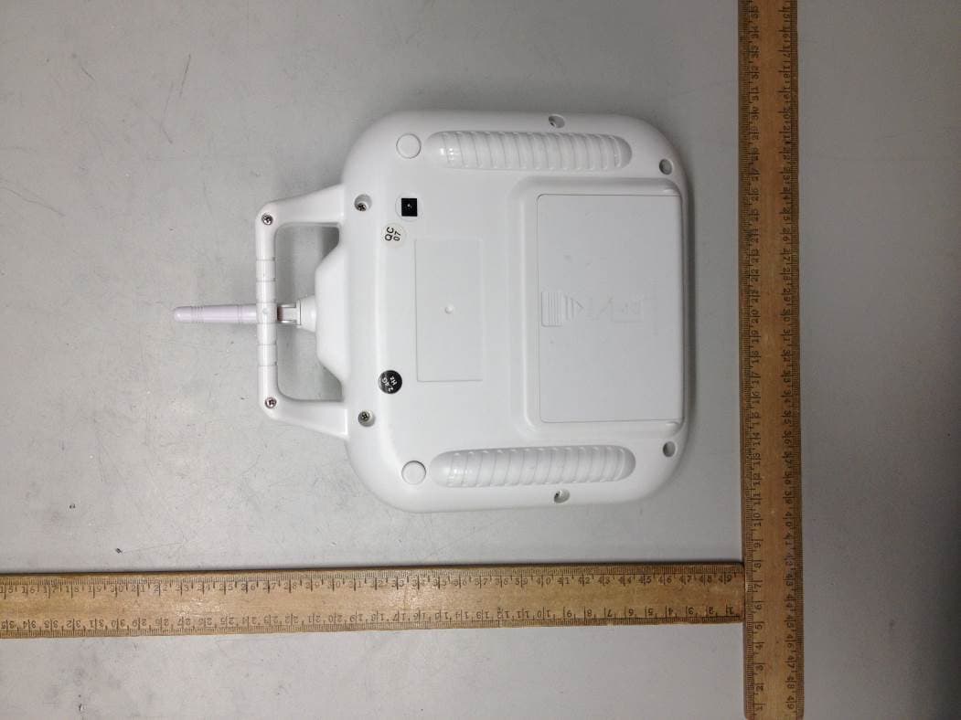 Radio Control Toy Transmitter (2.4GHz) - FCC ID OH360981000002 - GUANGDONG SHANTOU CHENGHAI HUAJUN AEROMODELLING PLASTIC TOYS FACTORY (2)