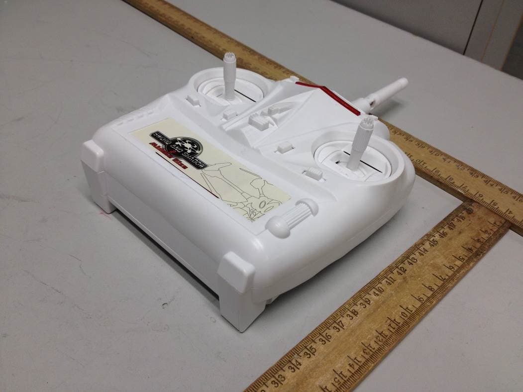 Radio Control Toy Transmitter (2.4GHz) - FCC ID OH360991000003 - GUANGDONG SHANTOU CHENGHAI HUAJUN AEROMODELLING PLASTIC TOYS FACTORY (2)