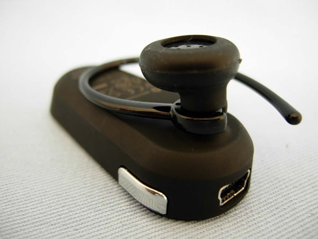 BLUETOOTH HEADSET - FCC ID OHH-H371M - Cal-Comp Electronics (Thailand) Co. Ltd. (2)