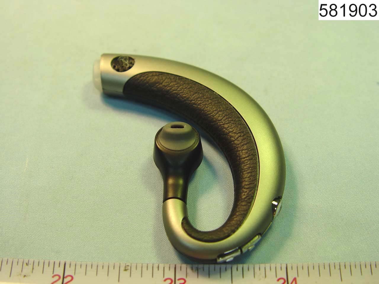 Bluetooth Headset - FCC ID OHH-H605 - Cal-Comp Electronics (Thailand) Co. Ltd. (3)