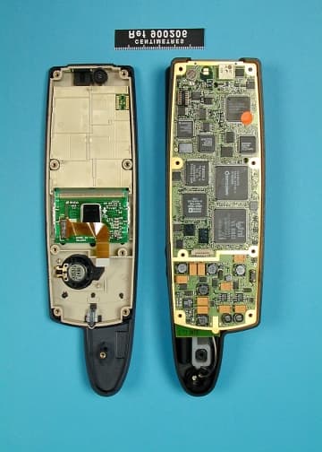 Mobile Phone for the Globalstar/ GSM network - FCC ID OHLR290SAT - Ericsson Mobile Communications (UK) Ltd. (2)