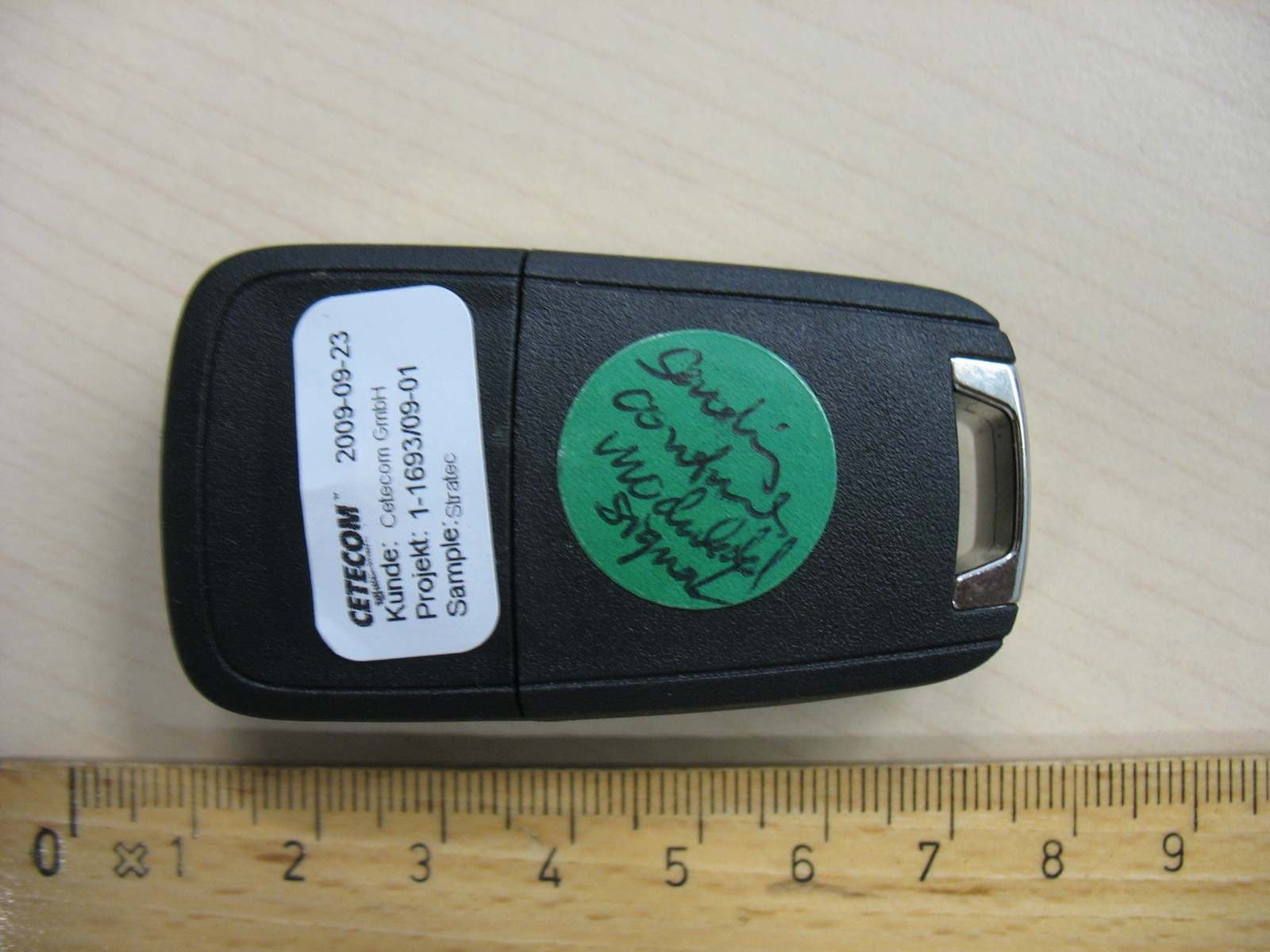 Keyless Entry - FCC ID OHT01060512 - Strattec Security Corporation (2)