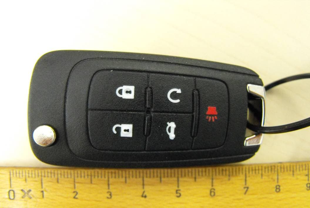 Flap Key Fob - FCC ID OHT05918179 - Strattec Security Corporation (4)