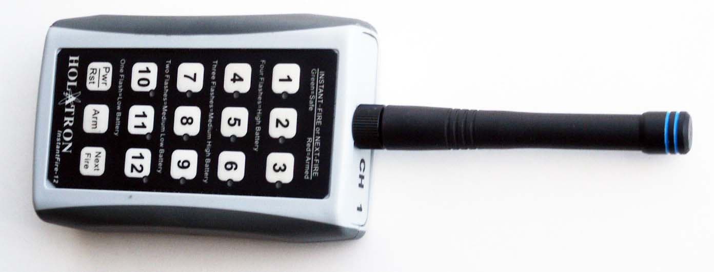 Twelve Command Remote Control Transmitter - FCC ID OI4XMTR12B - Holatron Systems, LLC. (1)