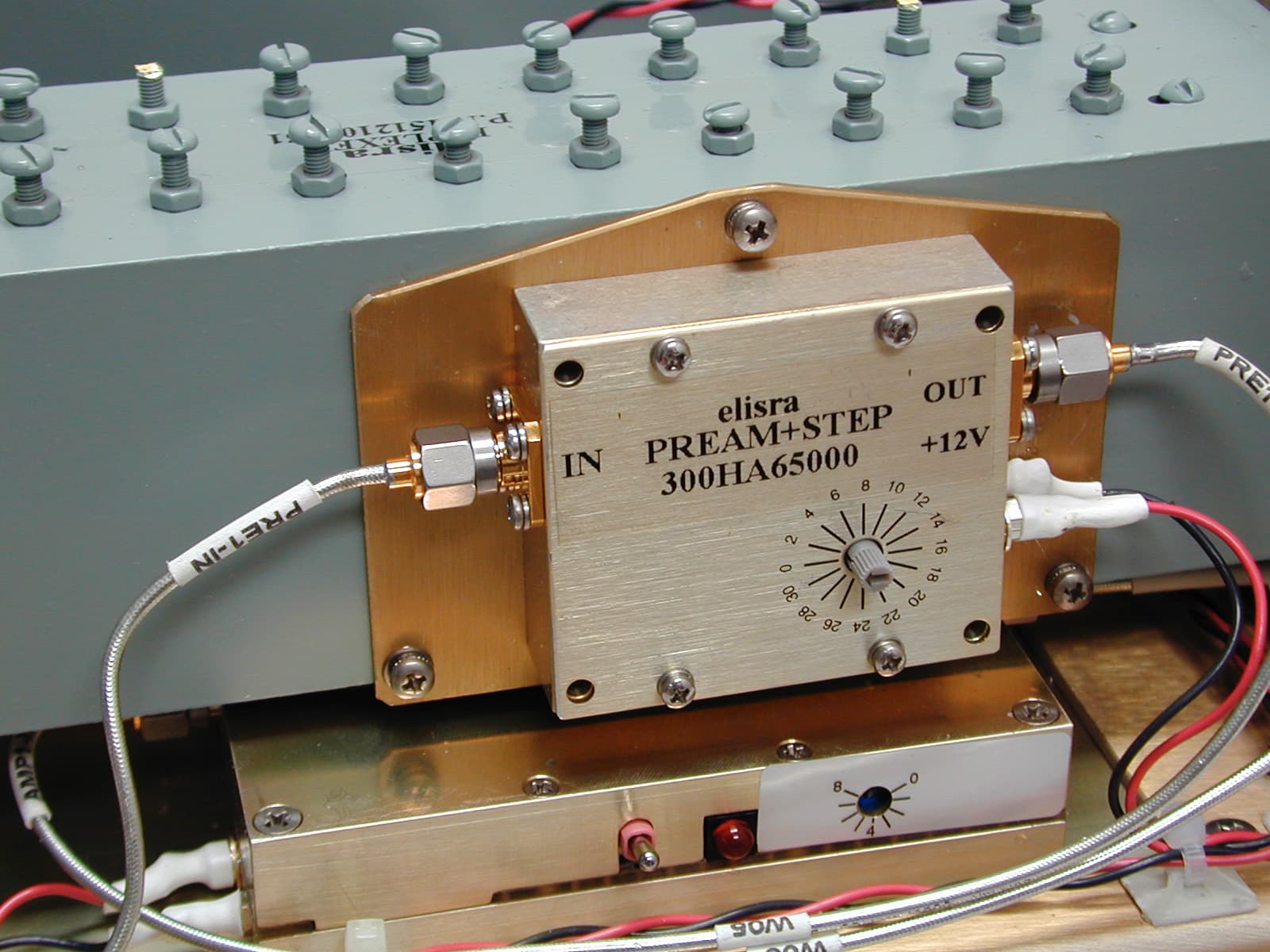 MW-CBDA-ESMR-10W80-A Compact Bi-Directional Amplif - FCC ID OIWCBDAESMR10W80 - Dekolink Wireless Ltd (2)