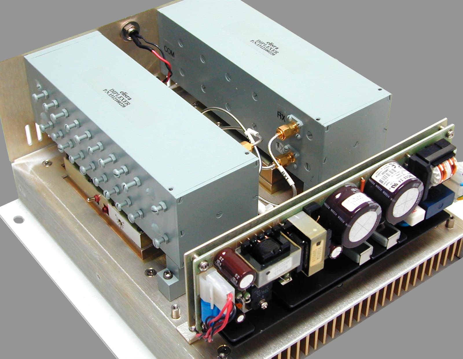 MW-CBDA-TDMAB-1W60-A Cellular Bi-Directional Amplier - FCC ID OIWCBDATDMAB1W60 - Dekolink Wireless Ltd (3)