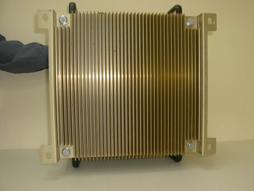 Bi-Directional Booster - FCC ID OIWCSR800AB25W90 - Dekolink Wireless Ltd (2)