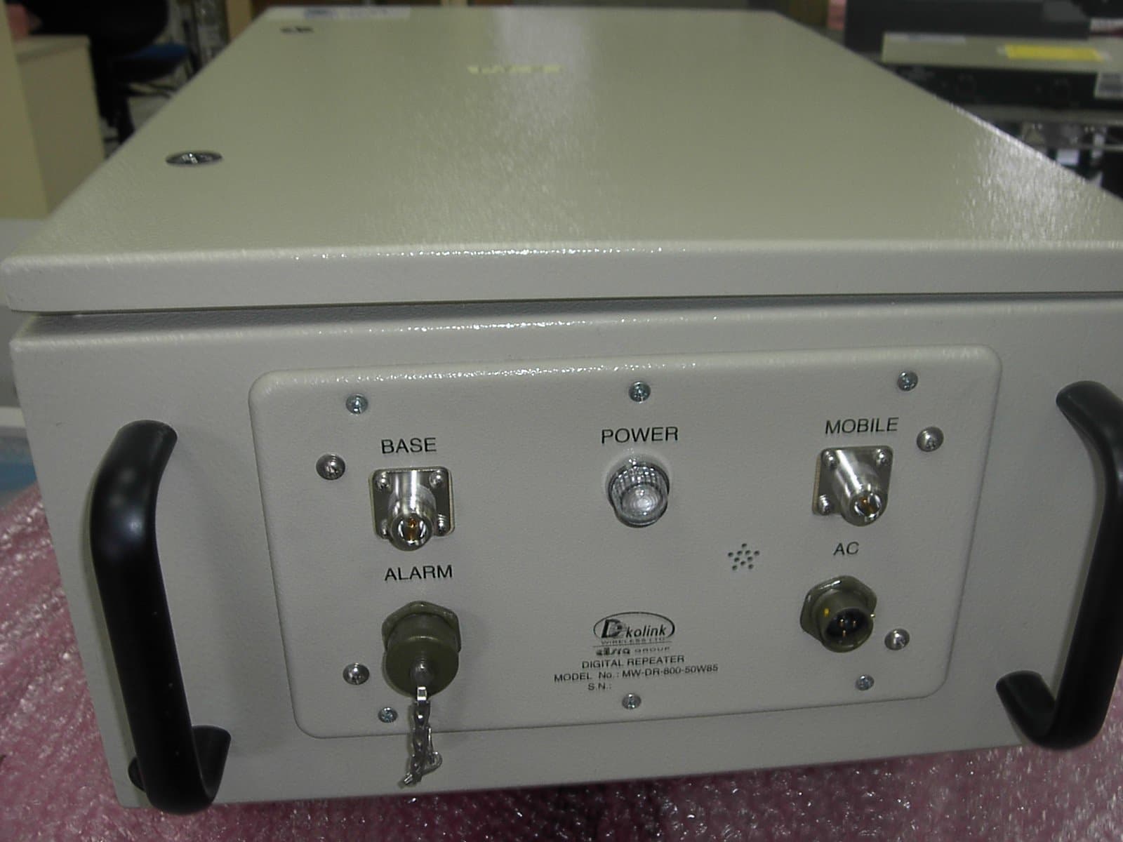 Bi-directional Booster - FCC ID OIWDBDAPS950W90 - Dekolink Wireless Ltd