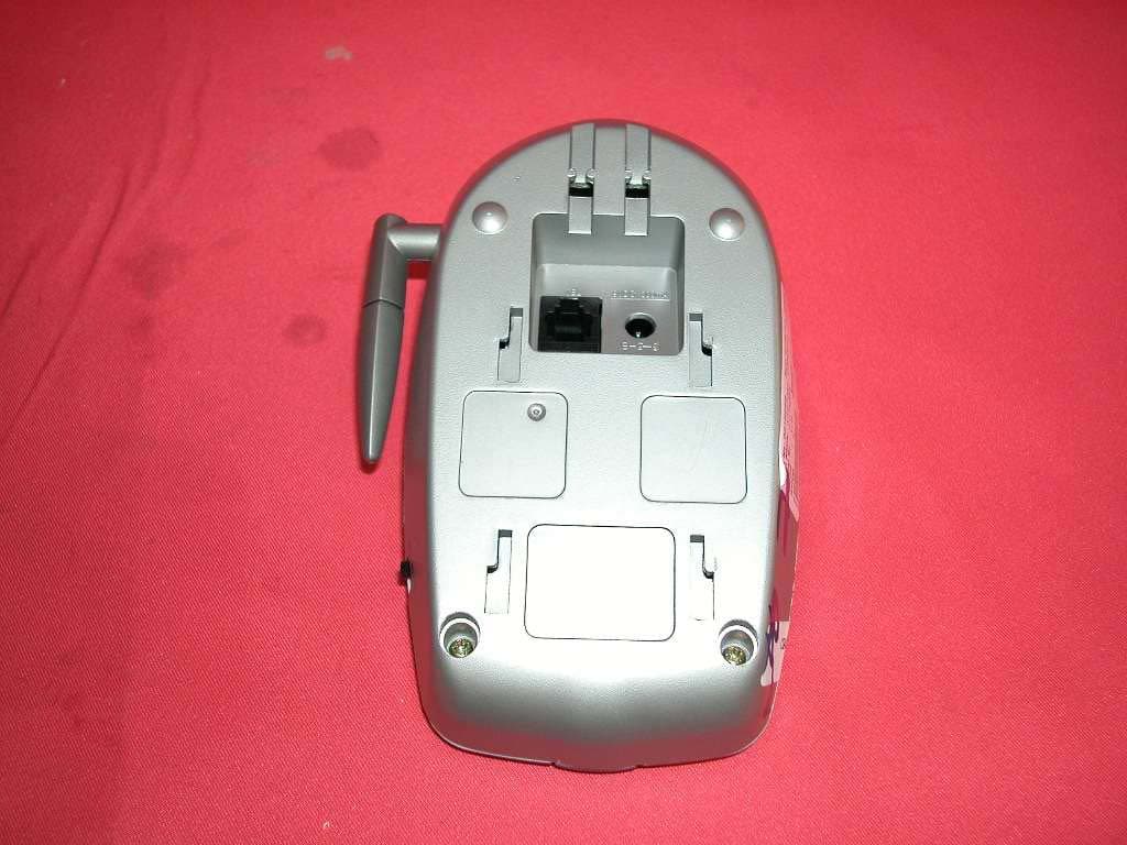 2.4GHz 40 Channel Analog Modulation Cordless Phone - FCC ID OJ7CTAVC2101102 - Victory Concept Industries Ltd