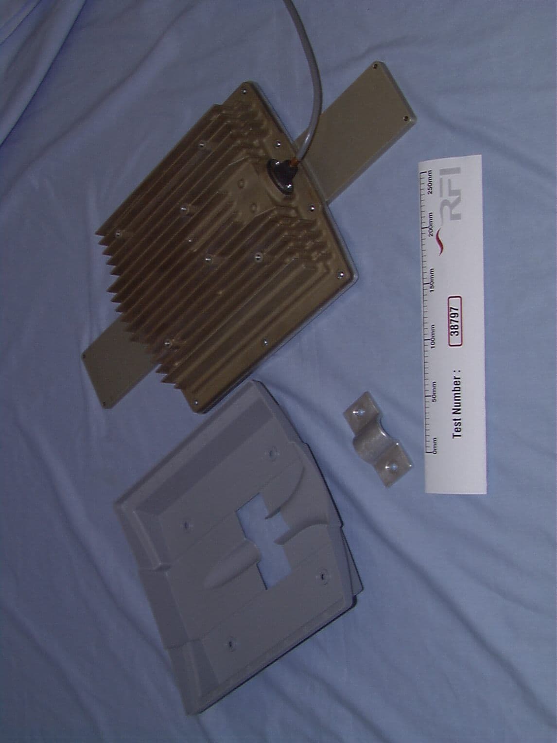 UNII System - FCC ID OJBAB-ACCESS-AP01 - Axxcelera Broadband Wireless, Inc.
