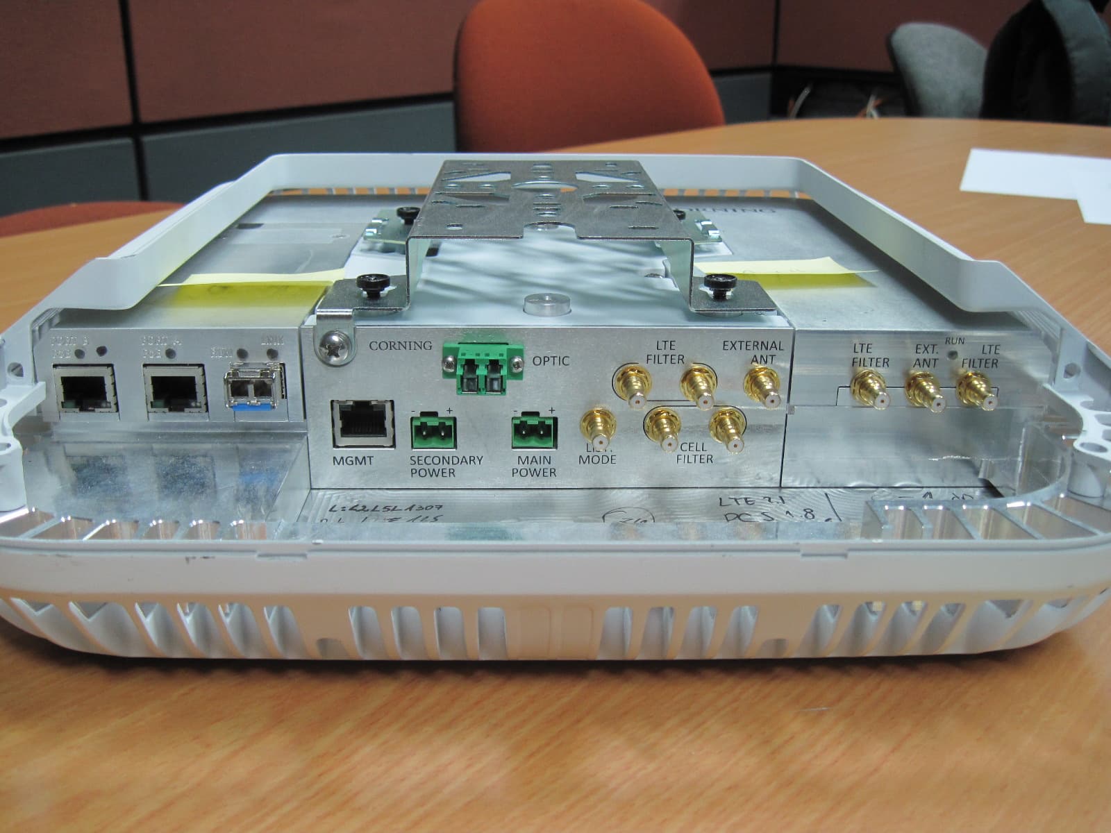 OPTICAL NETWORK EVOLUTION DAS - FCC ID OJF1C85P19L70A17 - Corning Optical Communication LLC (2)