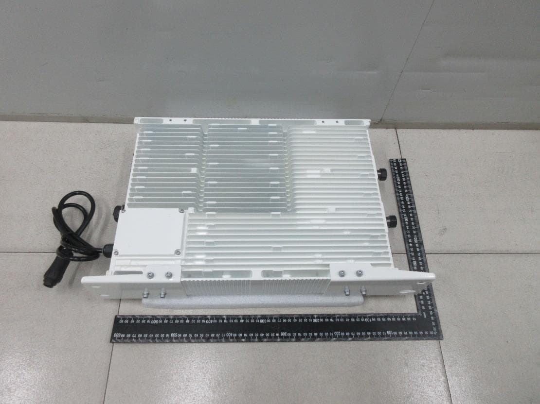 HRU Digital High Power Amplifier Module supporting AWS - FCC ID OJFDHRU-DHPAM-17 - Corning Optical Communication LLC (4)
