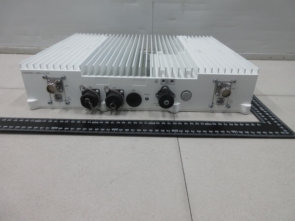 digital Medium-power Remote Unit - FCC ID OJFDMRUG22325 - Corning Optical Communication LLC (3)