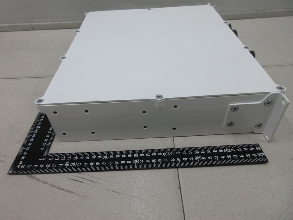 digital Medium-power Remote Unit - FCC ID OJFDMRUG22325 - Corning Optical Communication LLC (5)