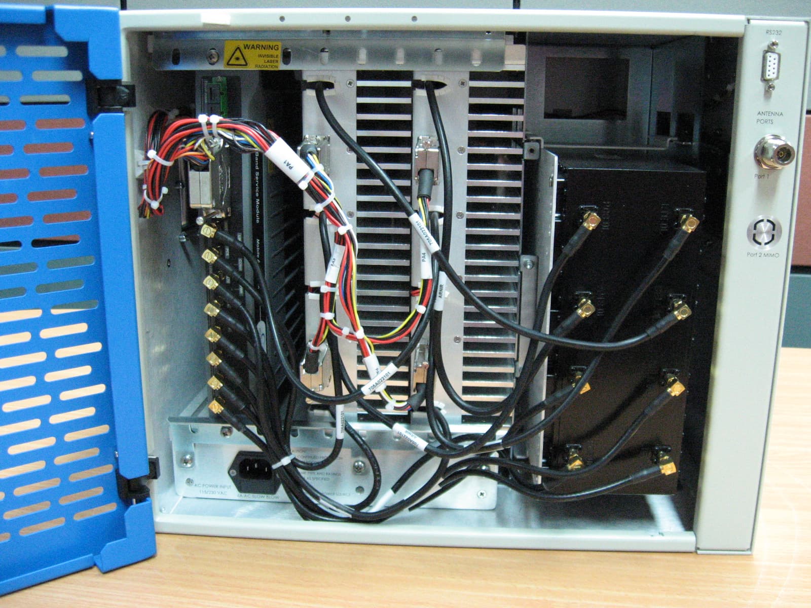 HX HIGH POWER DAS REMOTE UNIT - FCC ID OJFHXC85P19L70A17 - Corning Optical Communication LLC