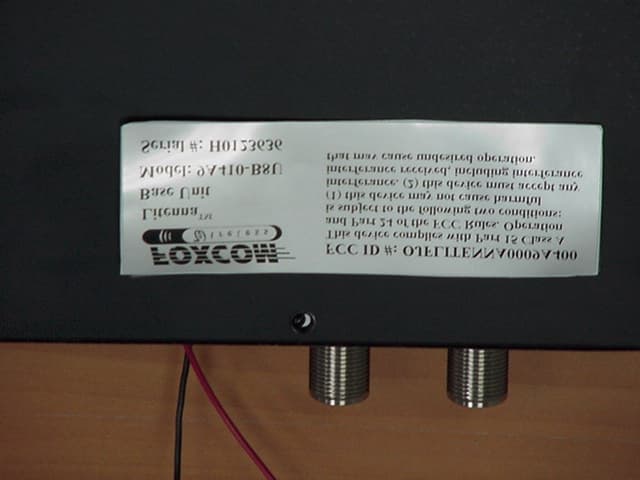 In-Building RF Distribution System - FCC ID OJFLITENNA009A400 - Corning Optical Communication LLC (3)