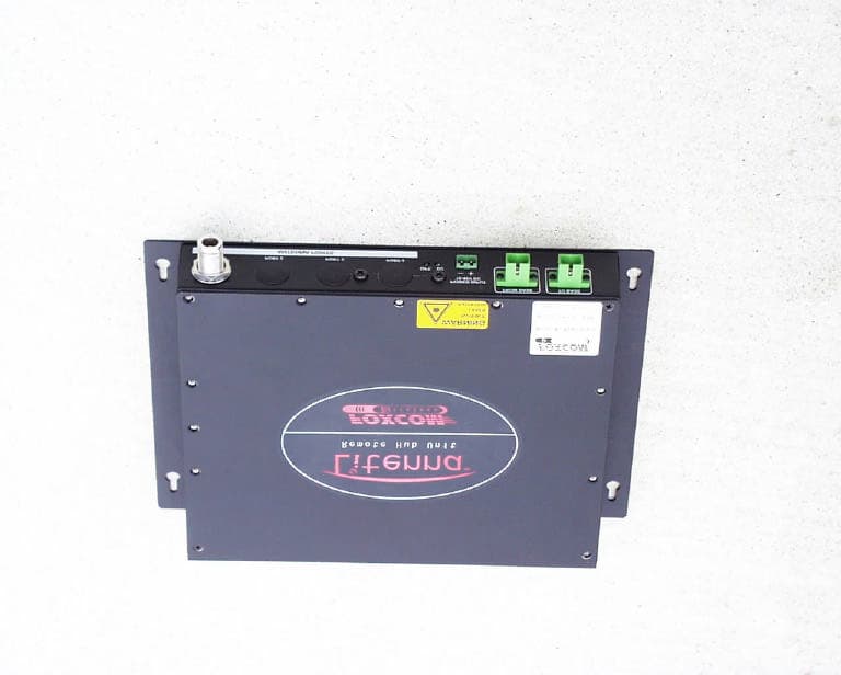 PCS RADIO REPEATER - FCC ID OJFLITENNA0HF0SB - Corning Optical Communication LLC (2)