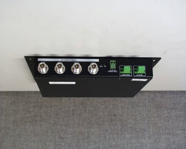 PCS RADIO REPEATER - FCC ID OJFLITENNA0HF0SB - Corning Optical Communication LLC