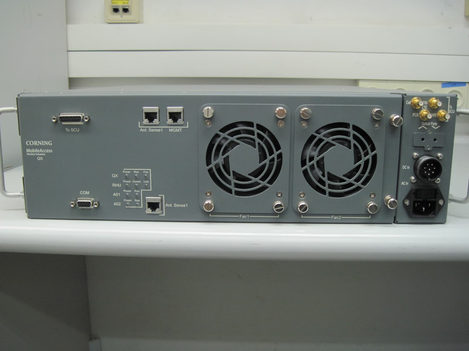 QX REMOTE UNIT - FCC ID OJFQXC85P19 - Corning Optical Communication LLC (4)