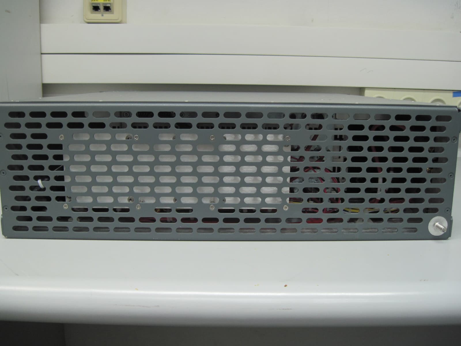 QX REMOTE UNIT - FCC ID OJFQXC85P19A17 - Corning Optical Communication LLC (3)