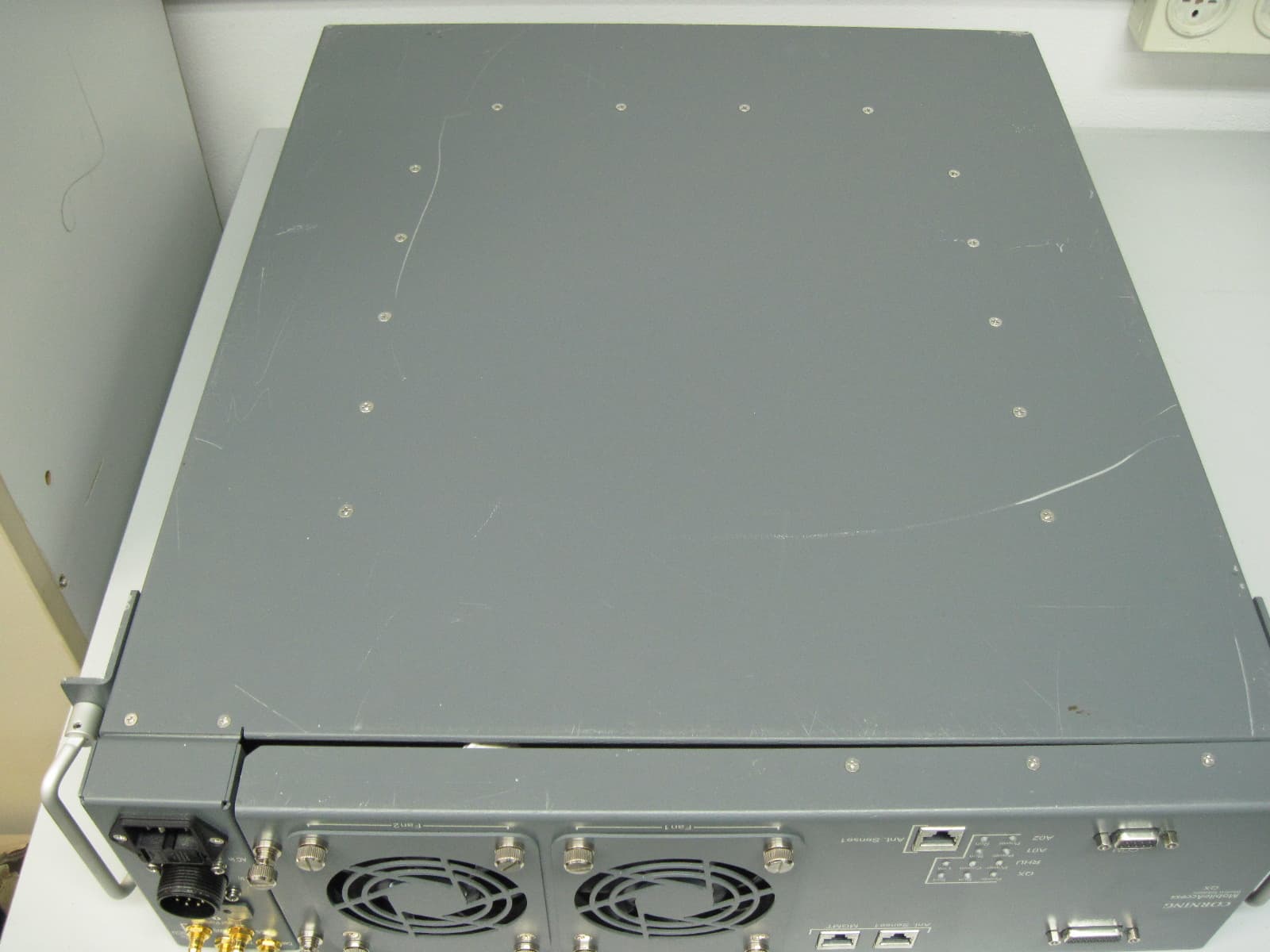 QX REMOTE UNIT - FCC ID OJFQXC85P19L70 - Corning Optical Communication LLC (1)