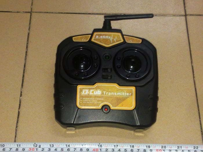 2.4G Radio Control Airplane - FCC ID OJPXA02901 - HANGZHOU ZT MODEL CO.,LTD. (2)