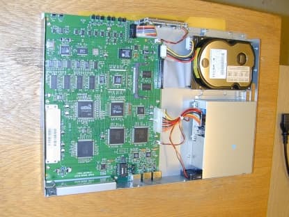 VPN router - FCC ID OK6X83106 - I-Data International A/S