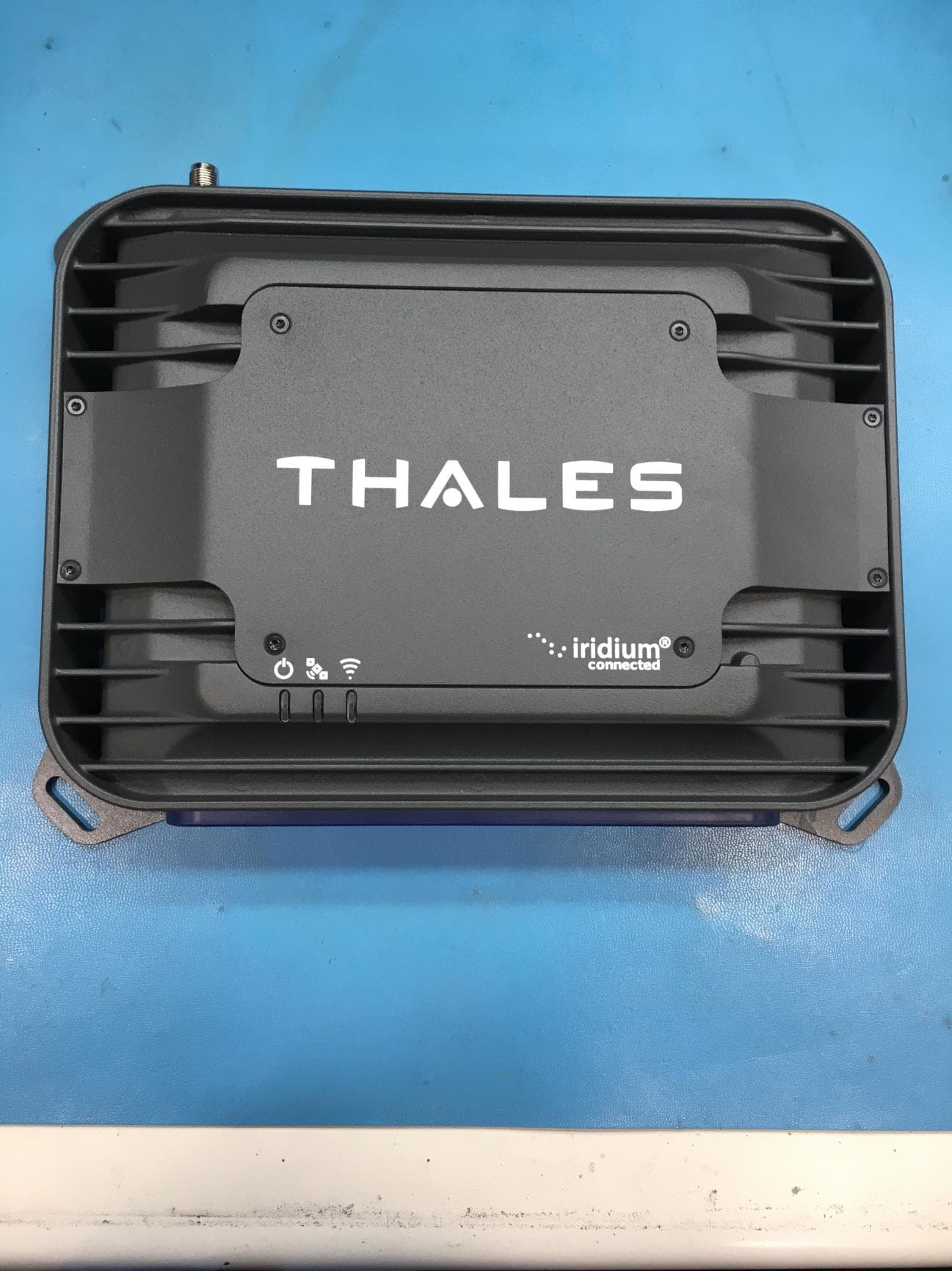 Broadband Land Mobile Certus Satellite Terminal and Low Gain Antenna - FCC ID OKCMF200BV - Thales Defense & Security, Inc.