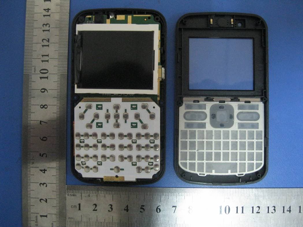 Mobile Phone - FCC ID OKIQ5 - BEST LUCK S.A (2)