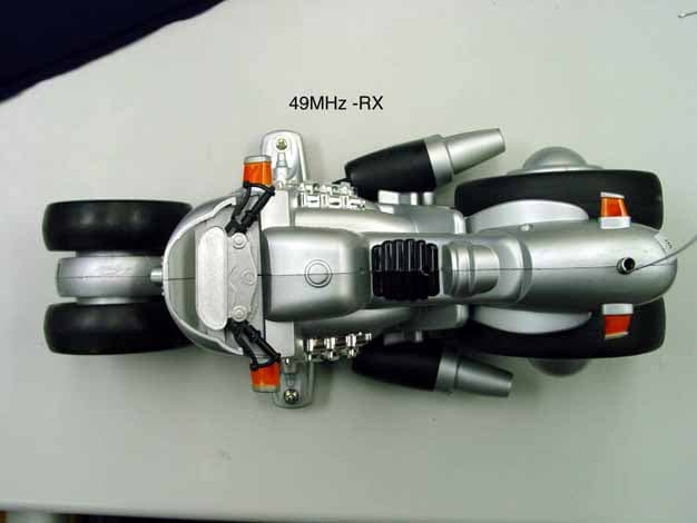 49.82-49.90 MHz Wireless R/C-RX - FCC ID OKP0260B - WowWee Group Limited (2)