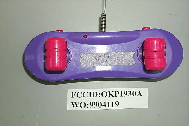 Remote Control Toy Transmitter - FCC ID OKP1930A - WowWee Group Limited
