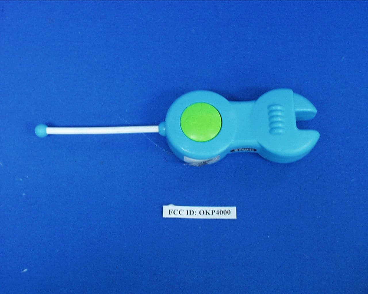 Remote Controlled Toy - FCC ID OKP4000 - WowWee Group Limited