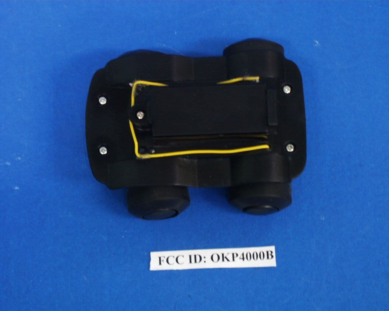 Remote Controlled Toy - FCC ID OKP4000B - WowWee Group Limited